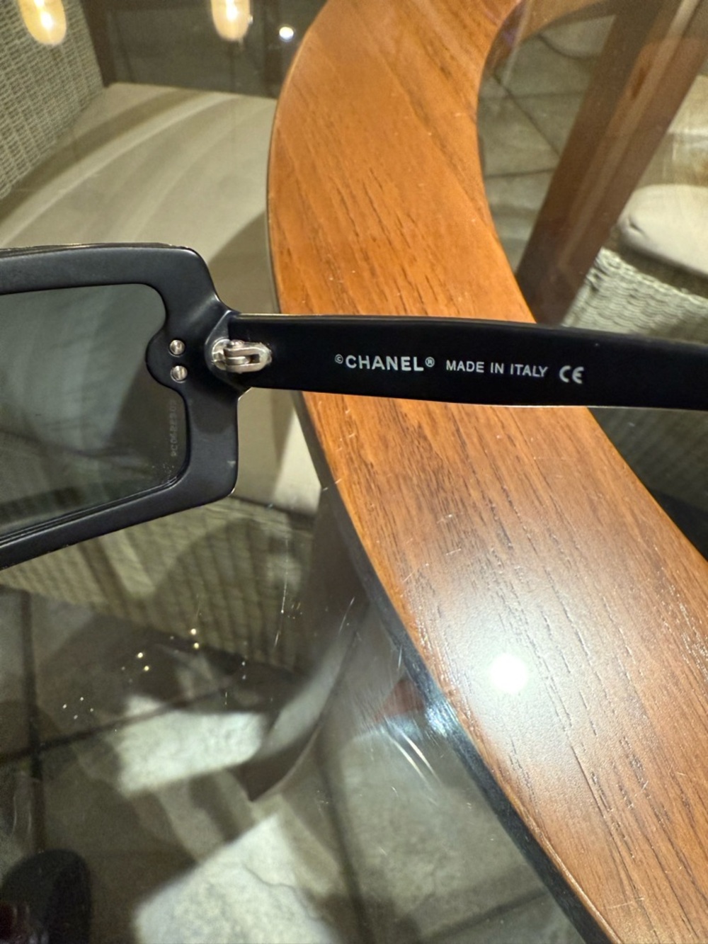CHANEL Black Sunglasses with Quilted Case - Picture 12 of 14